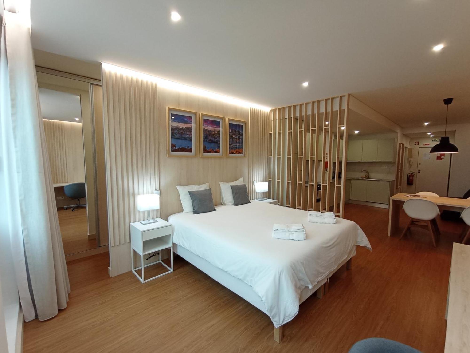 715 Gale Apartment Wi-Fi, Estacionamento 波尔图 外观 照片